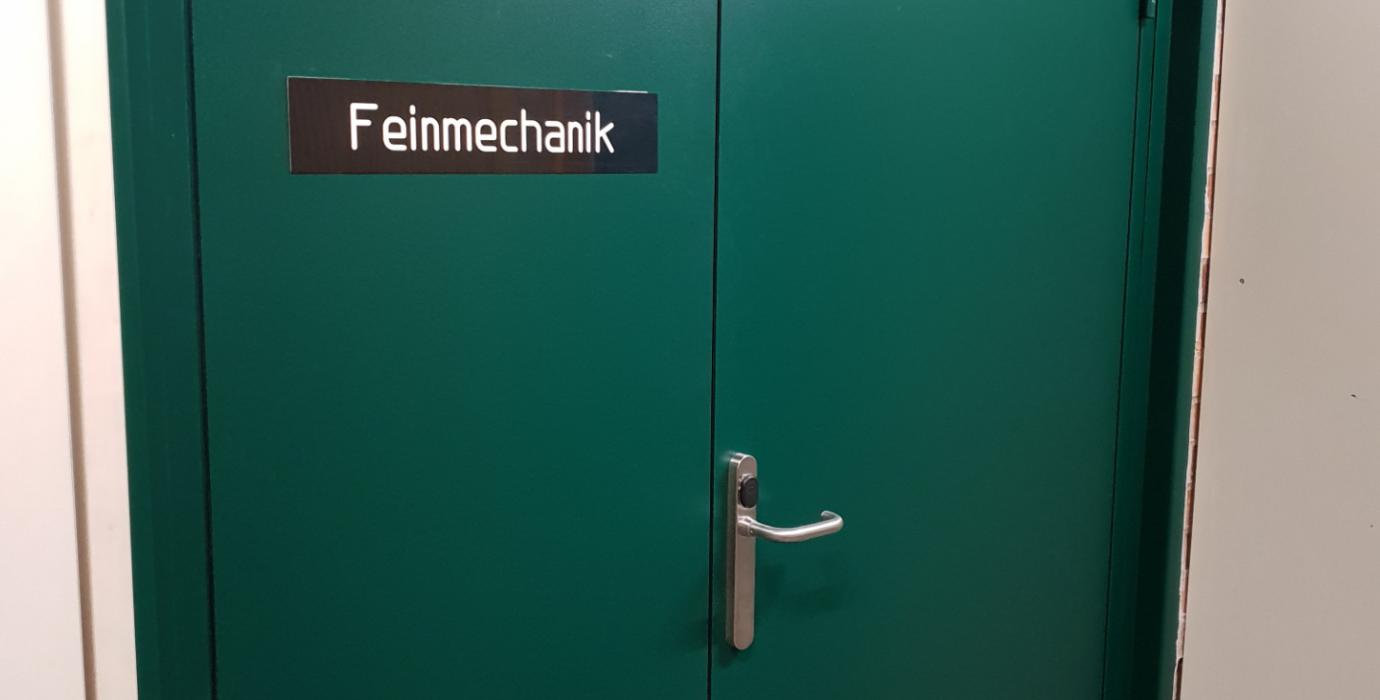 CSSW GMBH Zweiflügelige Brandschutztür T30