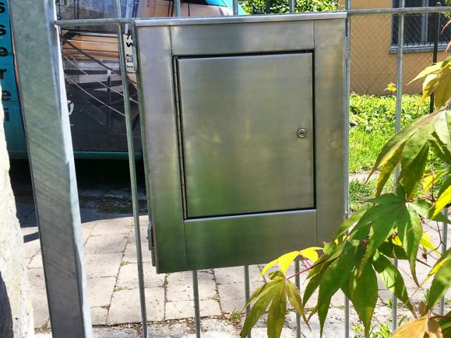 Edelstahlbriefkasten